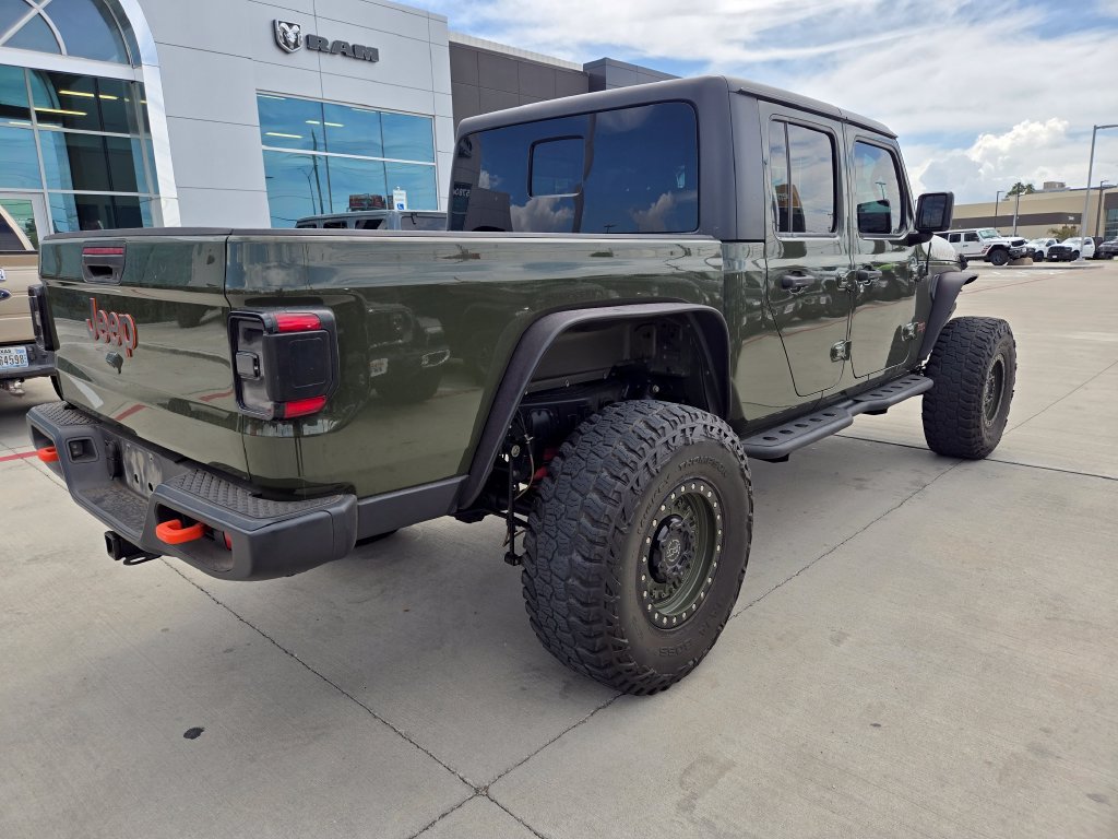 Used 2022 Jeep Gladiator Mojave w/ Trailer Tow Package AWD/4WD image 3