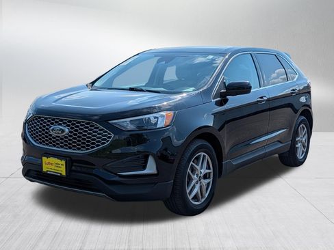 Used 2024 Ford Edge SEL AWD/4WD image 3