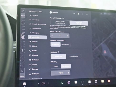 Used 2023 Tesla Model X Plaid image 24