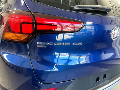 Used 2023 Buick Encore GX Select w/ Safety Package II image 27