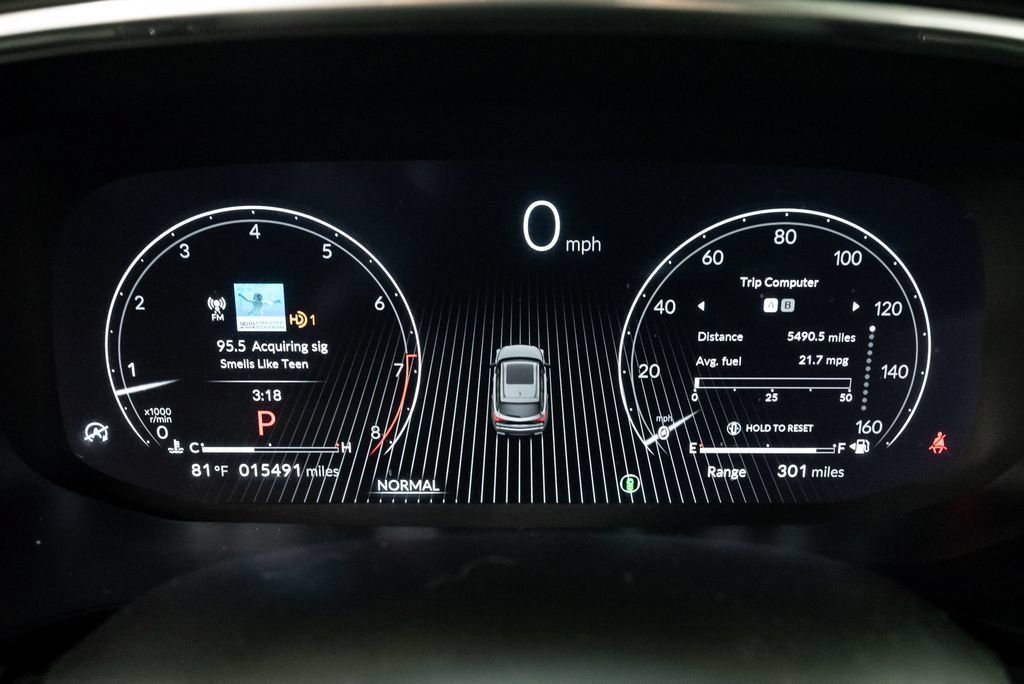 Used 2025 Acura MDX w/ Technology Package AWD/4WD image 16