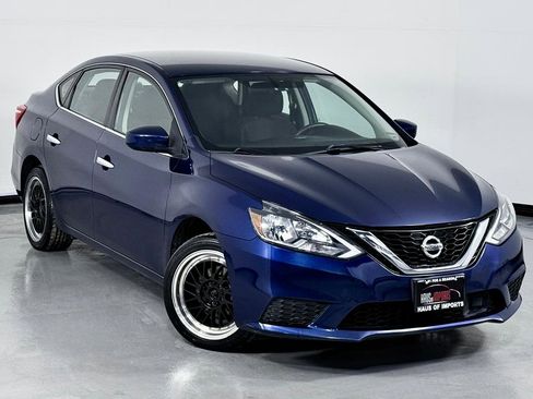 Used 2018 Nissan Sentra S image 3