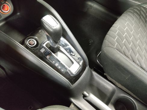 Used 2021 Nissan Kicks S FWD image 26