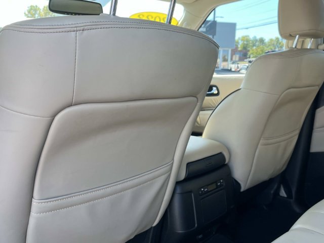 Used 2023 Nissan Armada SV w/ Cargo Package RWD image 19