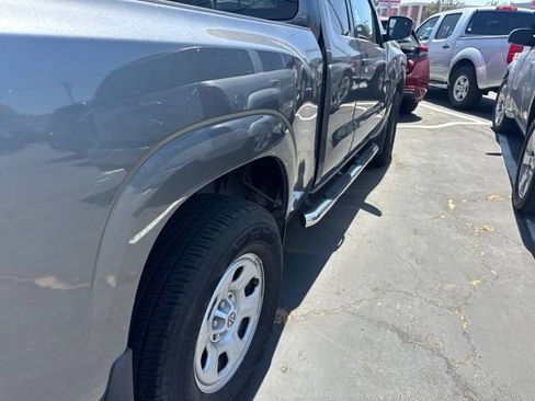 Certified 2022 Nissan Frontier S w/ Technology Package RWD image 5