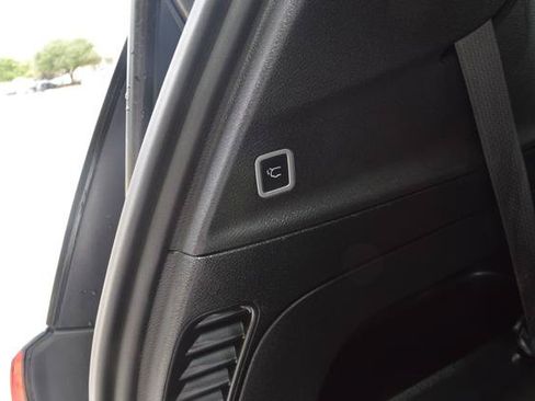 Used 2018 Chrysler Pacifica Touring Plus w/ S Appearance Package FWD image 27