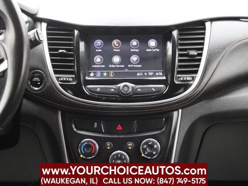 Used 2018 Chevrolet Trax LT w/ LT Convenience Package image 21