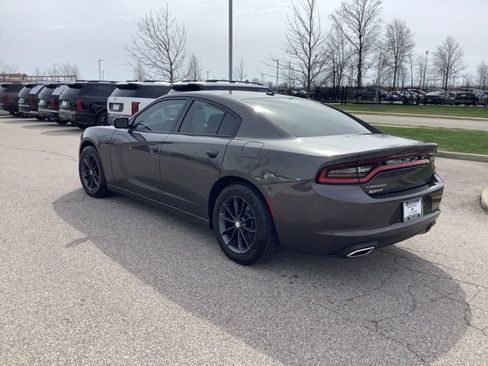 Used 2020 Dodge Charger SXT w/ Leather Interior Group image 7