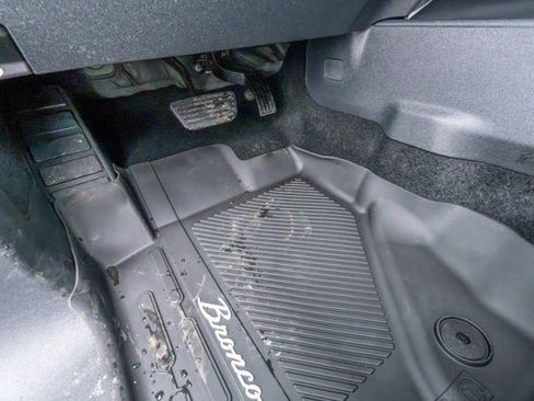 New 2025 Ford Bronco Heritage Edition image 38