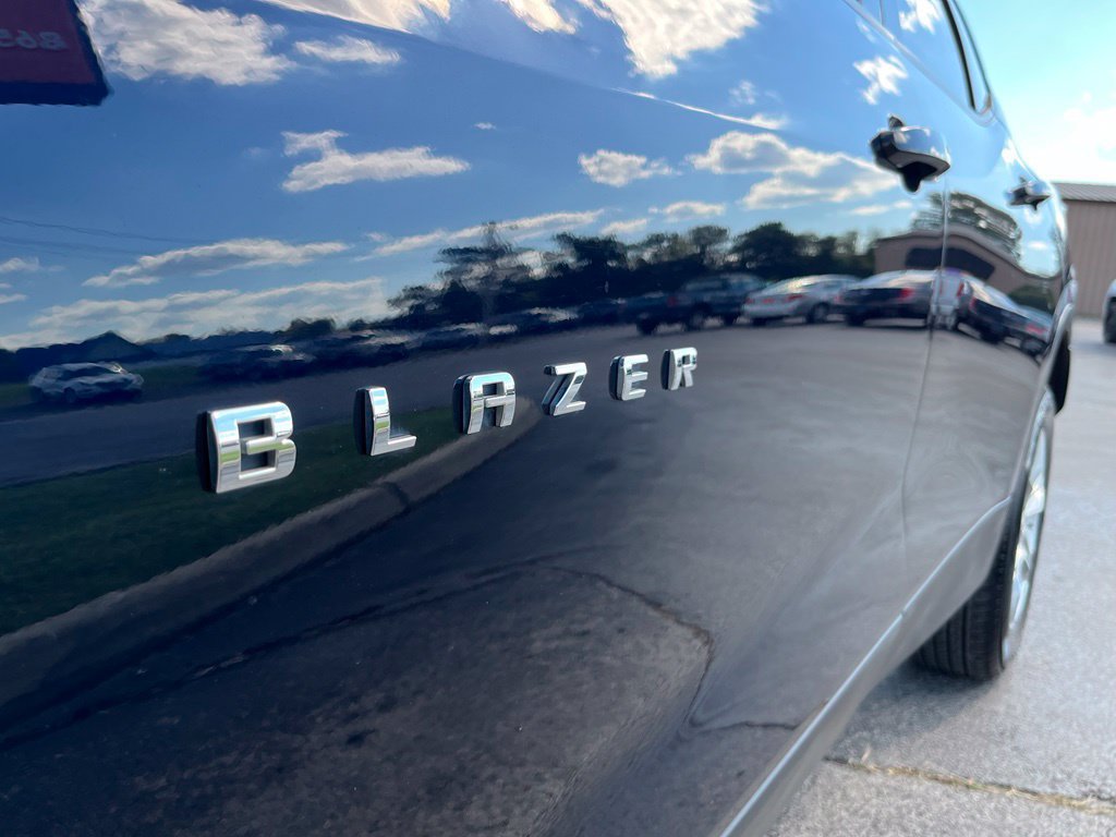Used 2021 Chevrolet Blazer LT FWD image 7