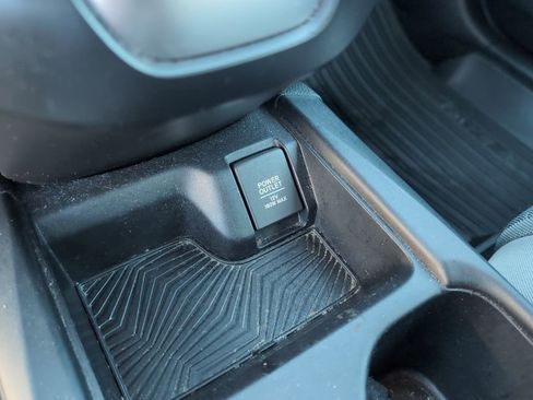 Used 2017 Honda CR-V LX image 25