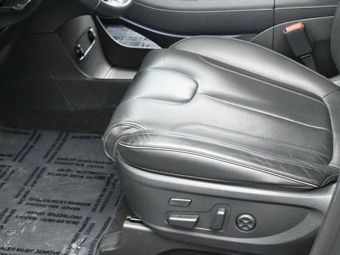 Used 2022 Hyundai Palisade Calligraphy image 17