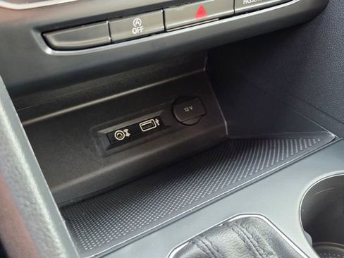 Used 2019 Volkswagen Atlas SE FWD image 36