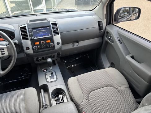 Used 2021 Nissan Frontier SV AWD/4WD image 22