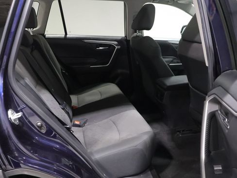 Used 2022 Toyota RAV4 XLE w/ Convenience Package AWD/4WD image 23