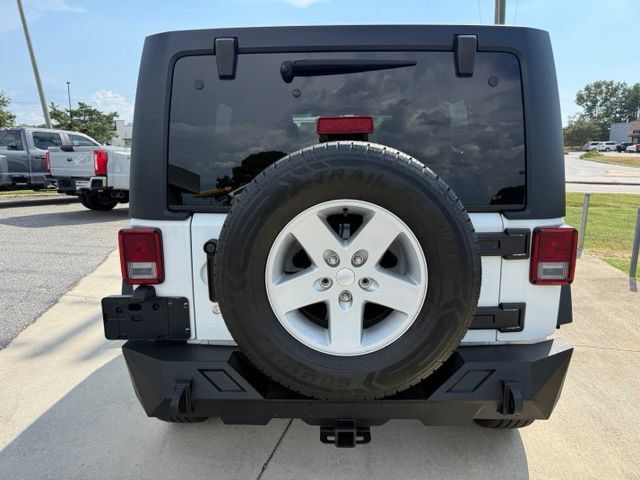 Used 2018 Jeep Wrangler Unlimited Sport S AWD/4WD image 7