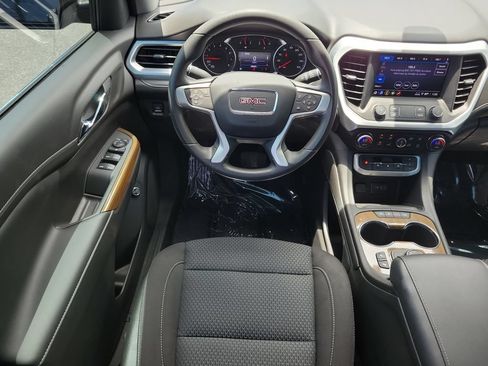 Used 2021 GMC Acadia SLE w/ Driver Convenience Package FWD image 15