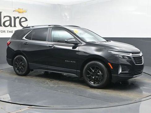 Used 2024 Chevrolet Equinox LT w/ LPO, Floor Liner Package image 6