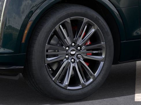 New 2026 Cadillac Lyriq V image 40