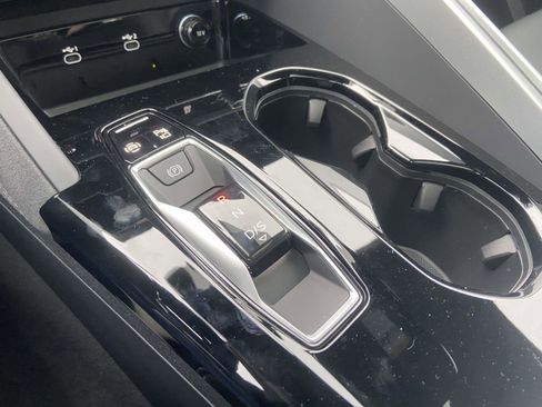 New 2025 Audi SQ5 Premium Plus image 28