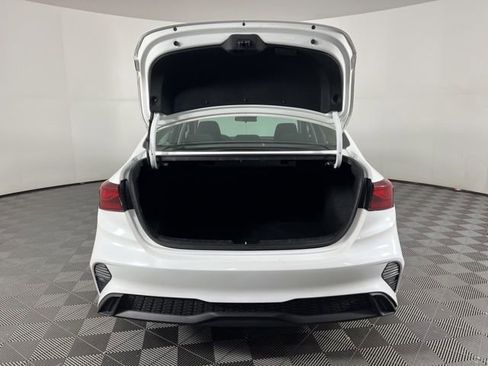 Used 2023 Kia Forte LXS image 46