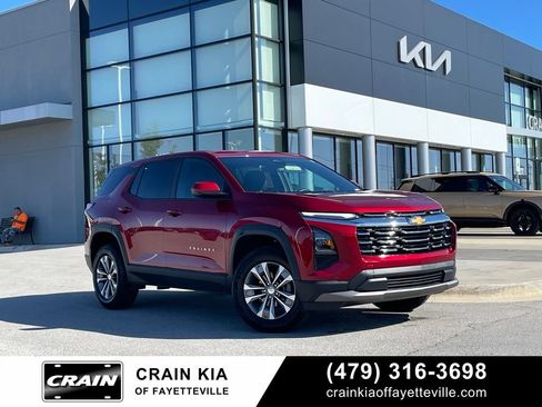 Used 2026 Chevrolet Equinox LT AWD/4WD image 1