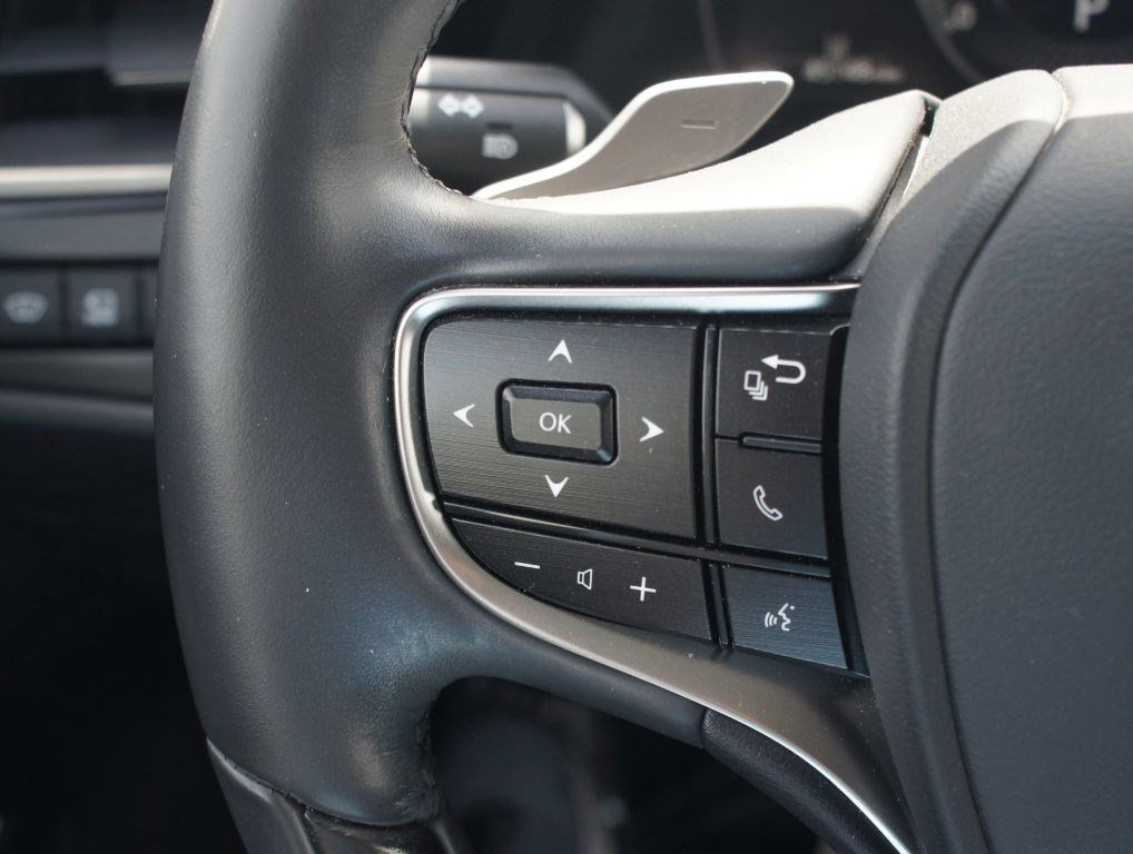 Used 2022 Lexus ES 350 Ultra Luxury FWD image 11
