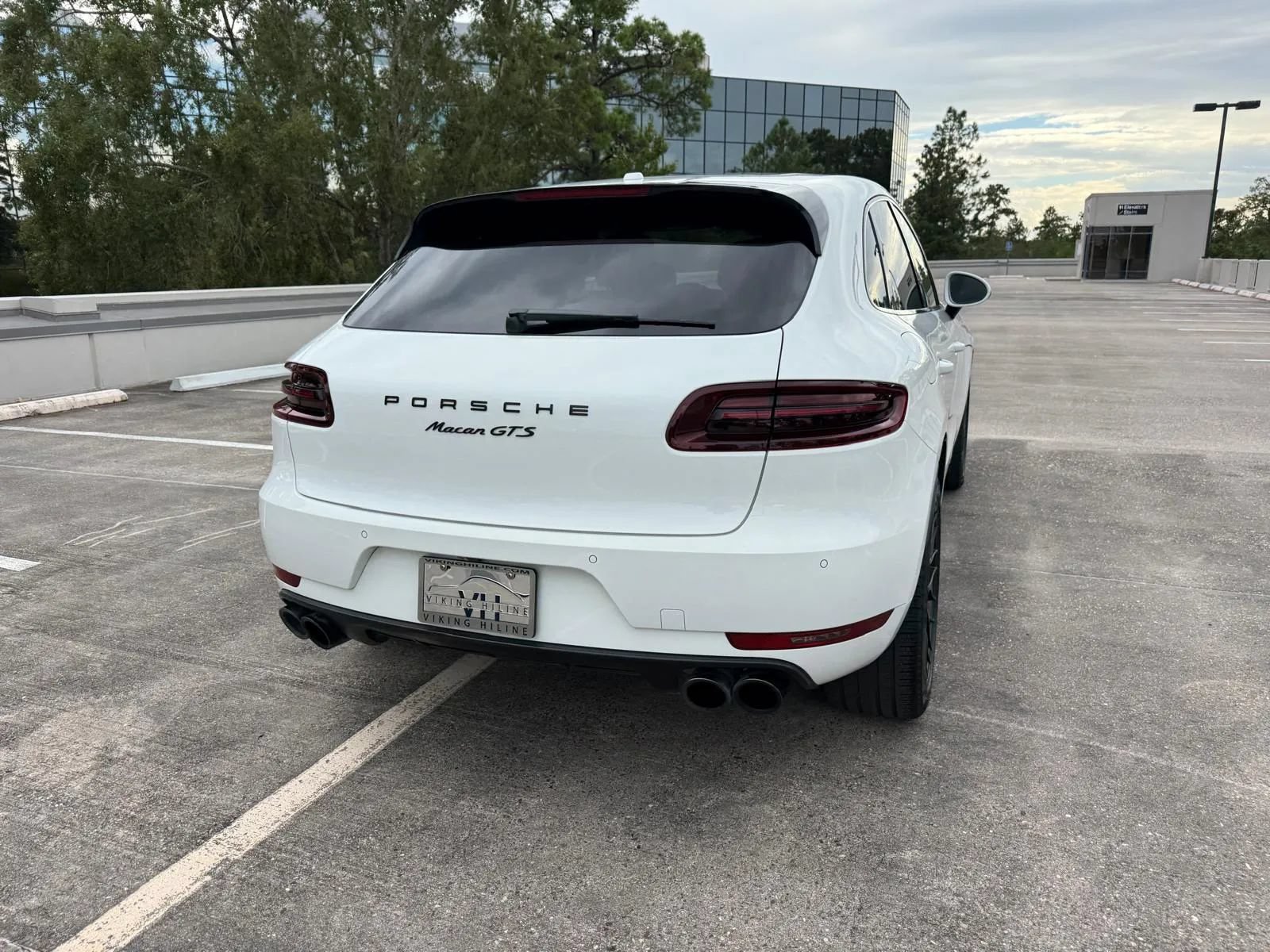 Used 2018 Porsche Macan GTS AWD/4WD image 9