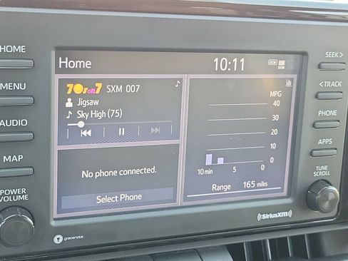 Used 2021 Toyota RAV4 XLE Premium image 19