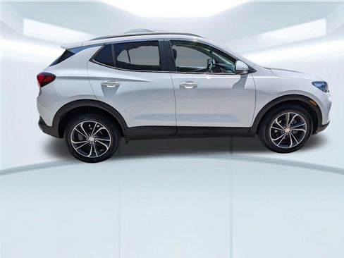 Used 2022 Buick Encore GX Select FWD image 8