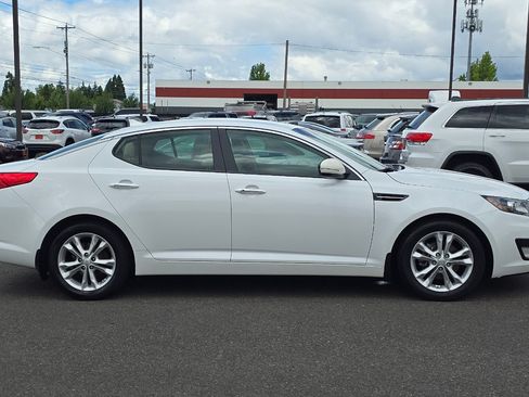 Used 2013 Kia Optima EX FWD image 3