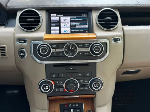 Used 2015 Land Rover LR4 HSE AWD/4WD image 21