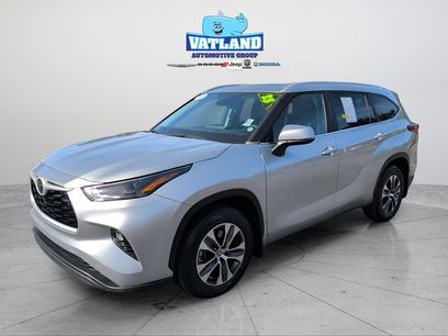 Used 2023 Toyota Highlander L