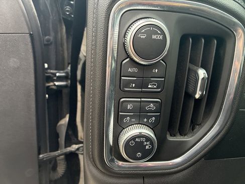 Used 2021 GMC Sierra 1500 Elevation w/ Preferred Package image 19