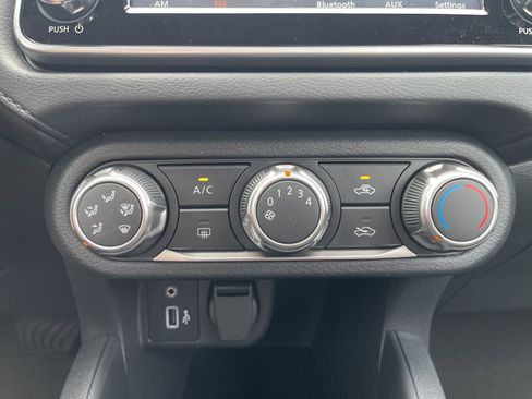 New 2025 Nissan Versa S w/ Trunk Package image 21