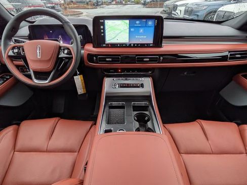 New 2026 Lincoln Aviator Reserve image 12