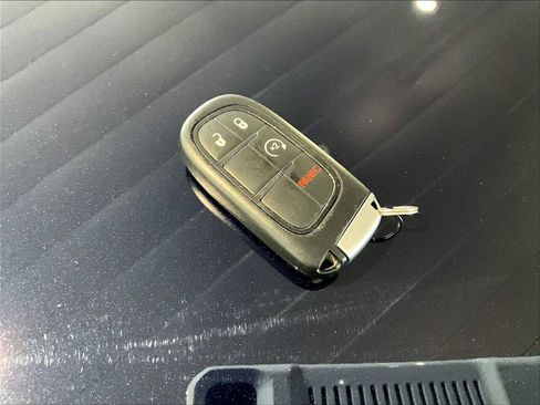 Used 2018 RAM 1500 Laramie w/ Convenience Group image 38