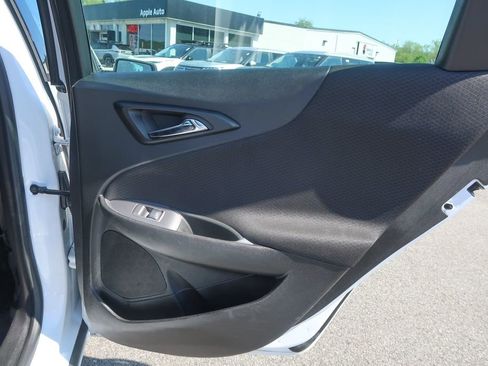 Used 2024 Chevrolet Malibu LT FWD image 18