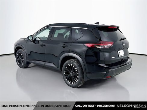 New 2026 Nissan Rogue SV image 7