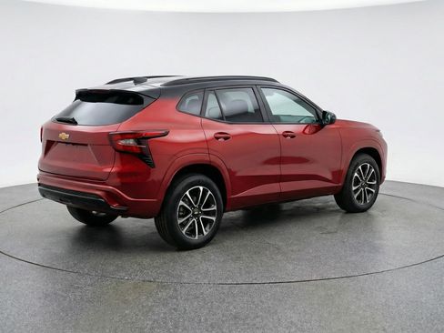 Used 2025 Chevrolet TrailBlazer LT image 9