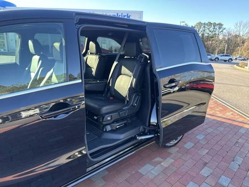 Certified 2025 Honda Odyssey Sport-L image 27