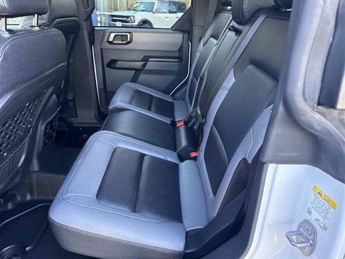 Used 2024 Ford Bronco Big Bend image 14