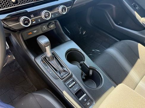 Used 2024 Honda Civic Sport image 13