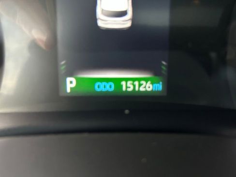 Used 2024 Toyota Sienna XSE image 16