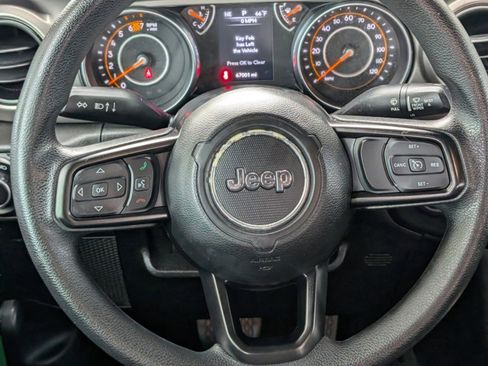 Used 2019 Jeep Wrangler Unlimited Sport image 14