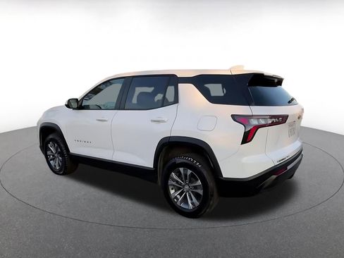 Used 2025 Chevrolet Equinox LT image 10