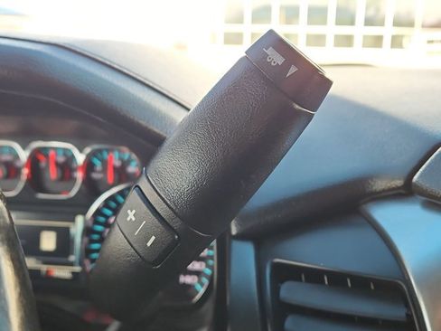 Used 2019 Chevrolet Tahoe LT image 11