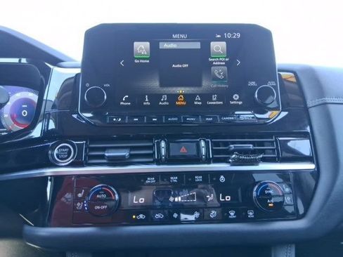 Used 2024 Nissan Pathfinder Platinum w/ Cargo Package AWD/4WD image 25