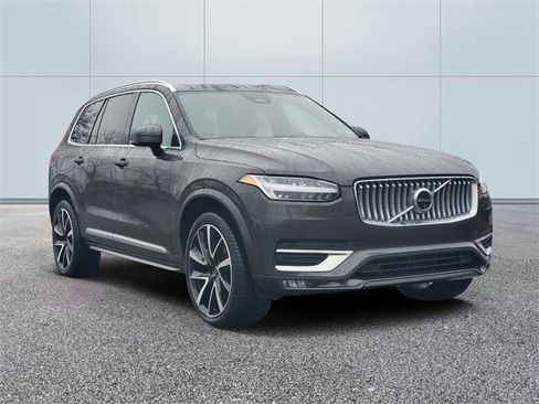 Certified 2024 Volvo XC90 B6 Plus w/ Protection Package Premier image 3