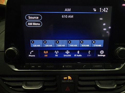 Used 2023 Nissan Altima 2.5 SV image 25